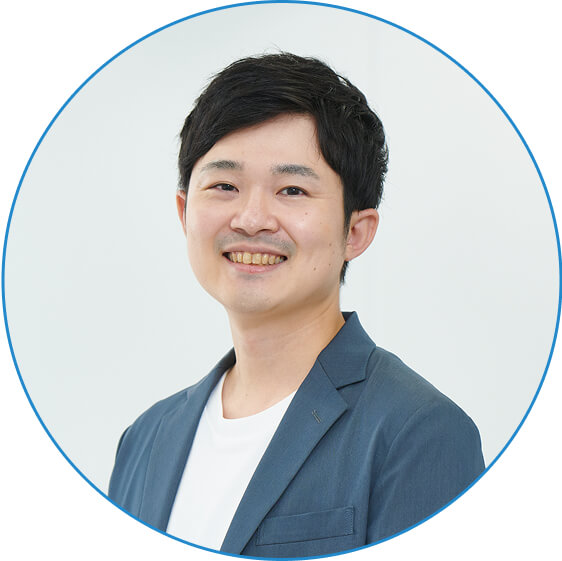 オリジナルソリューション事業部 開発部の男性の写真